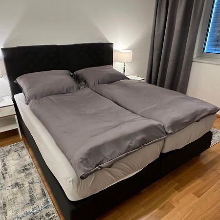 Quiet Apartment In The Centre Прага Экстерьер фото